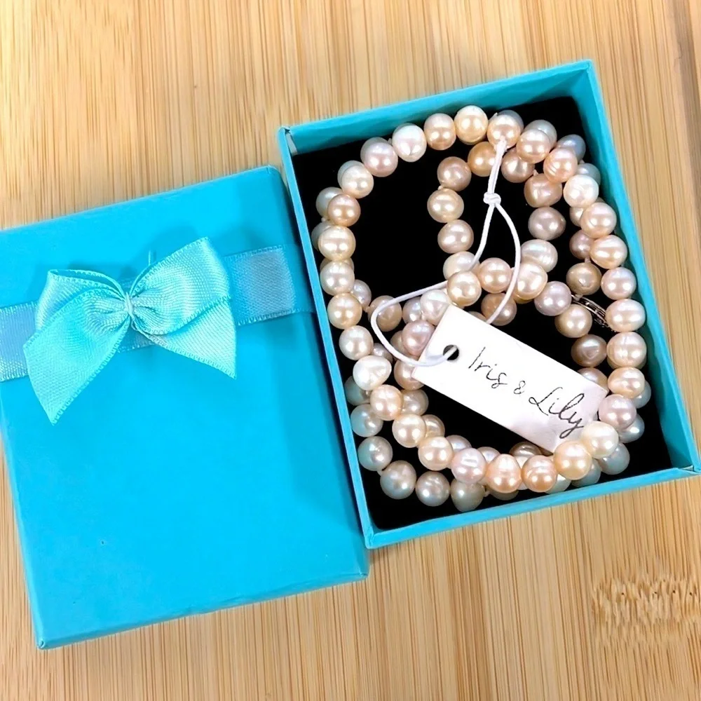 Iris & Lily brand new
